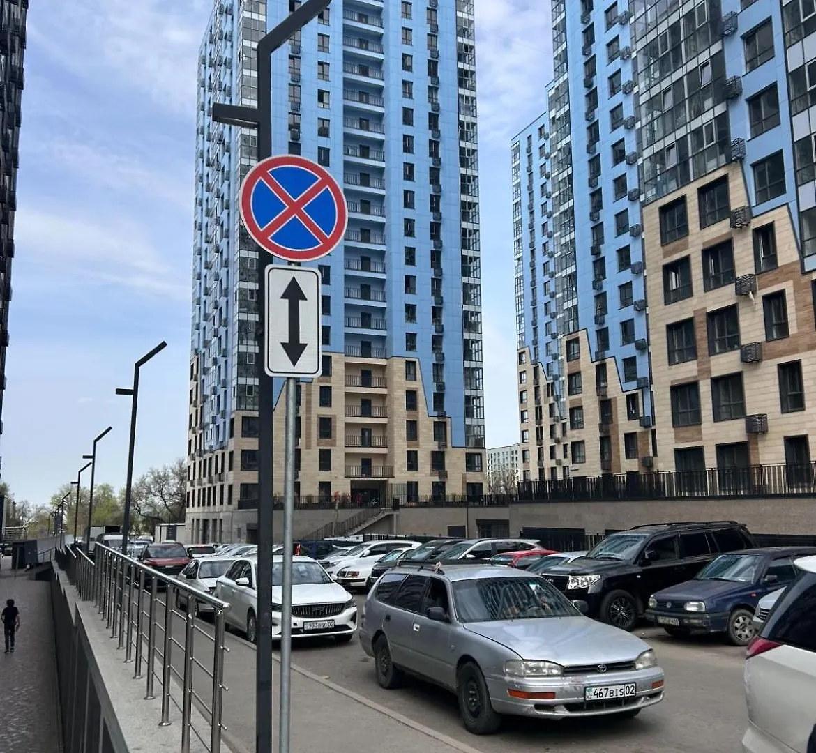 Уютные Апартаменты Около Метро Жк Кристалл Алматы 0*, Almaty Kazakhstan